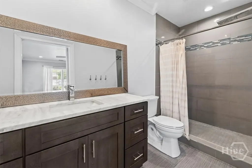 516 E 58th Street Savannah GA 31405