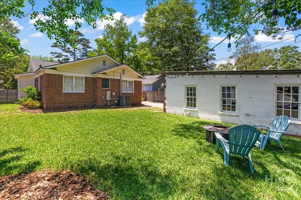 516 E 58th Street Savannah GA 31405