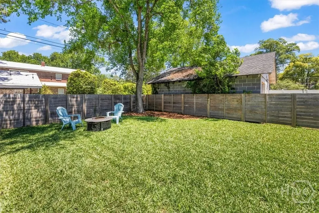 516 E 58th Street Savannah GA 31405