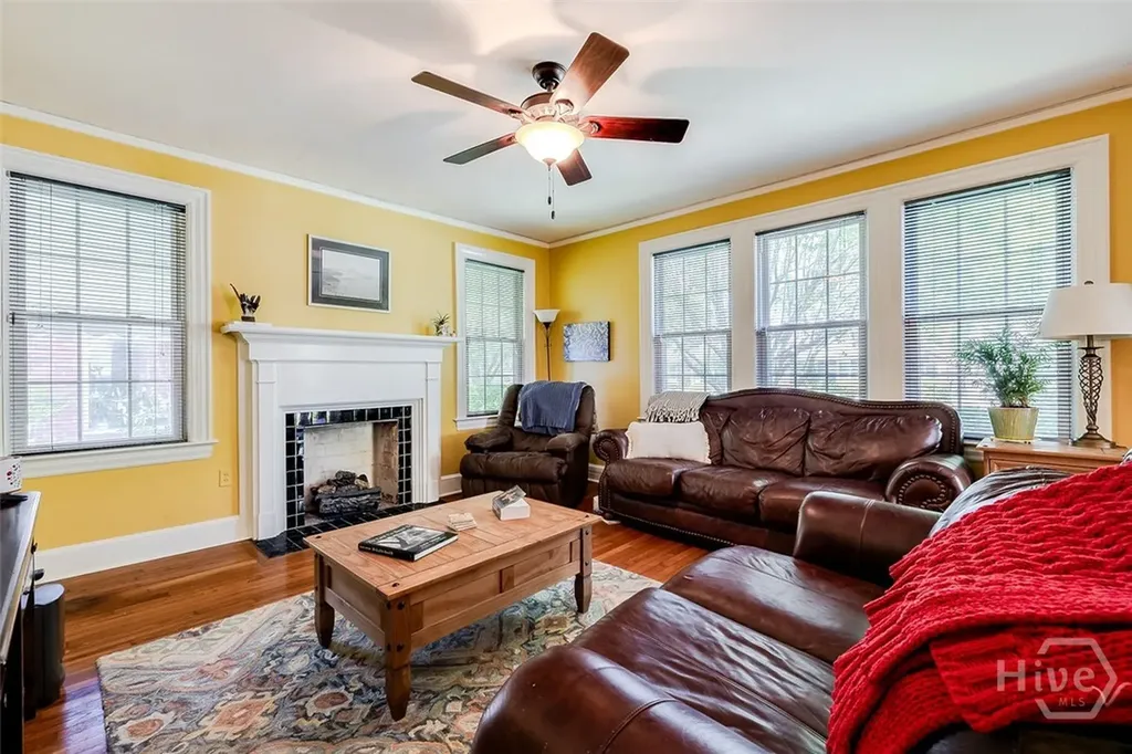 709 E 52nd Street Savannah GA 31405
