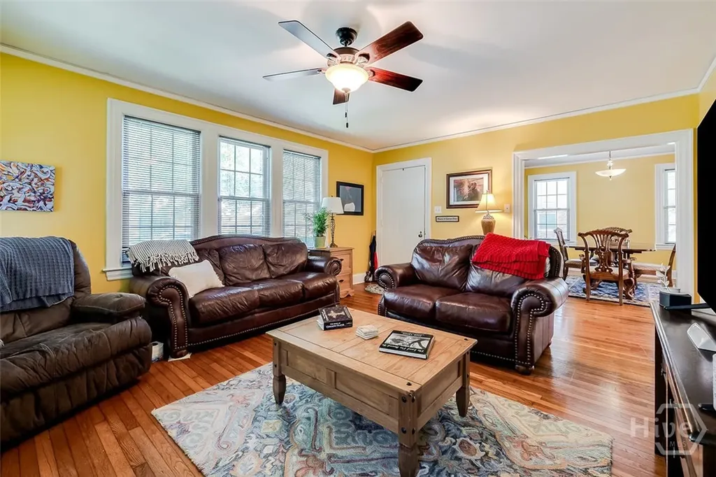 709 E 52nd Street Savannah GA 31405