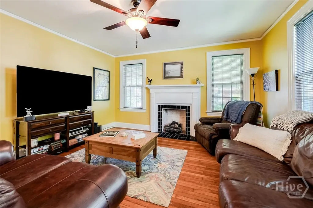 709 E 52nd Street Savannah GA 31405