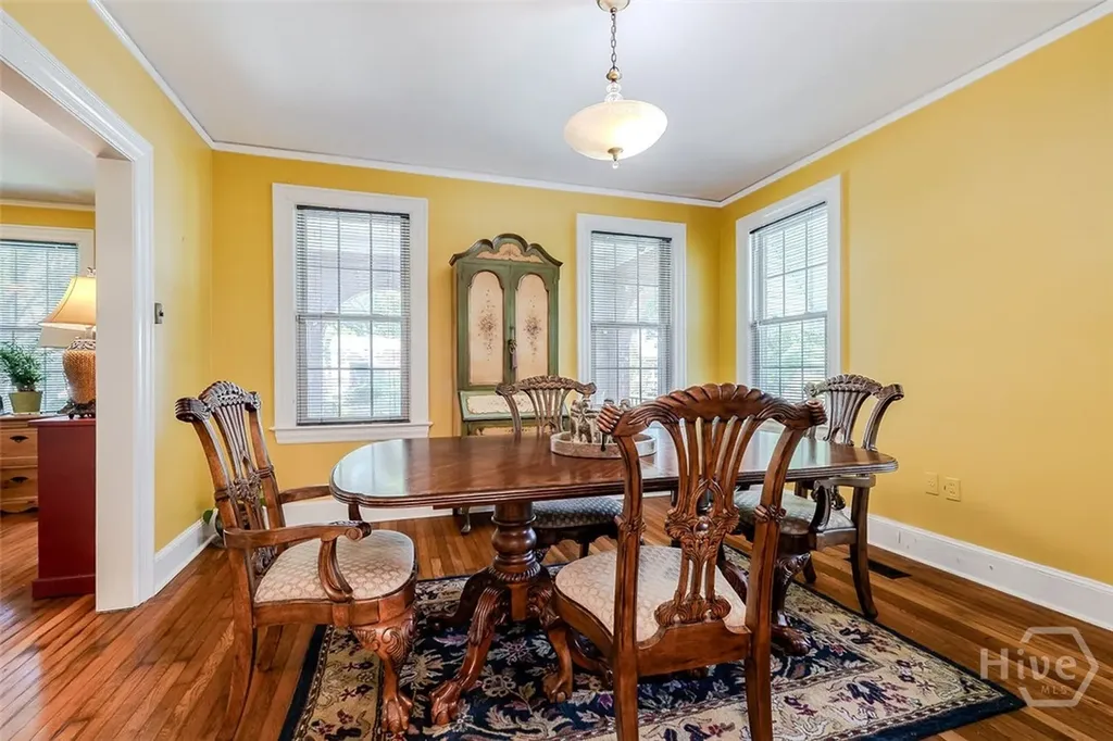 709 E 52nd Street Savannah GA 31405