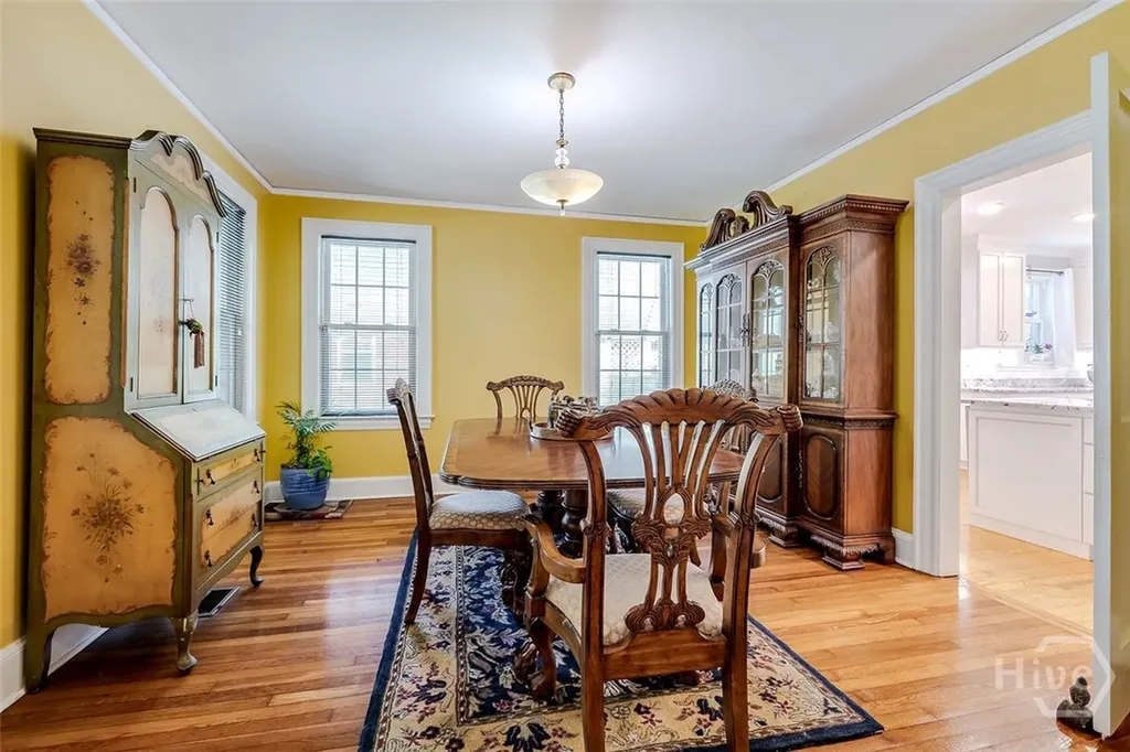 709 E 52nd Street Savannah GA 31405