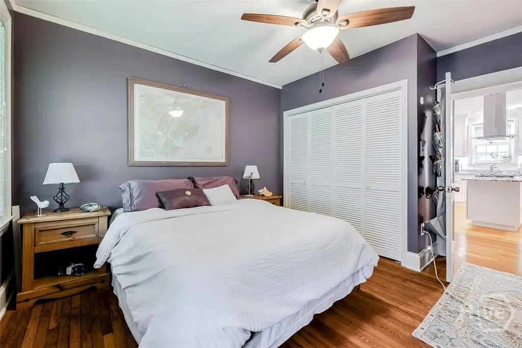 709 E 52nd Street Savannah GA 31405
