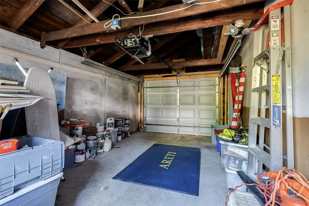709 E 52nd Street Savannah GA 31405