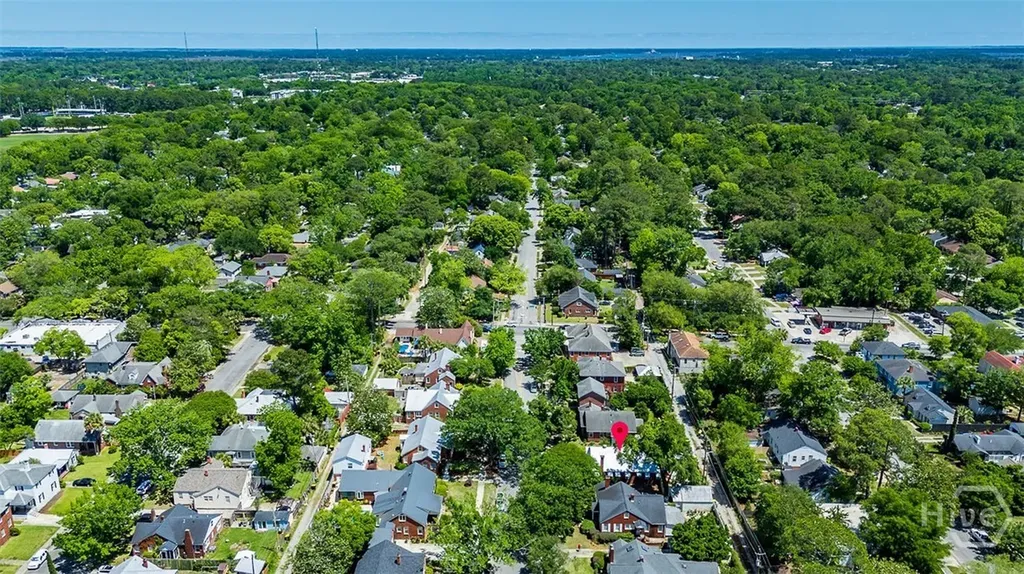709 E 52nd Street Savannah GA 31405