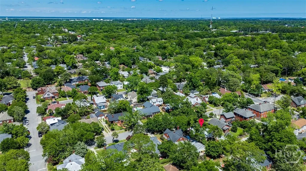 709 E 52nd Street Savannah GA 31405