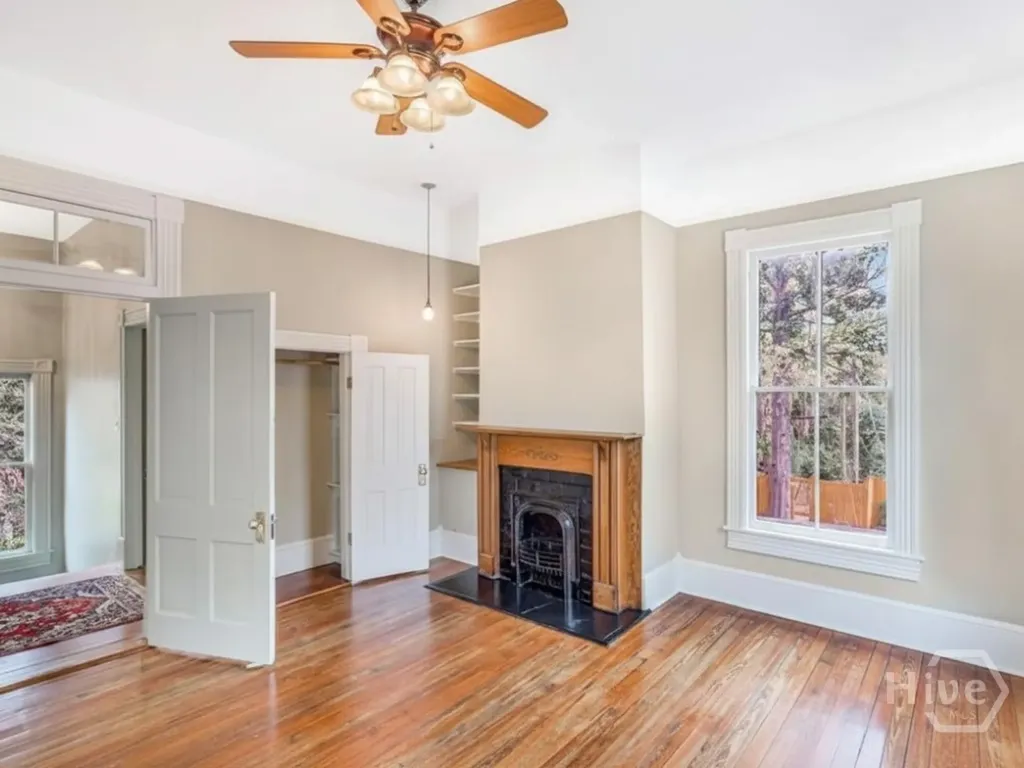 212 W 40th Street Savannah GA 31401