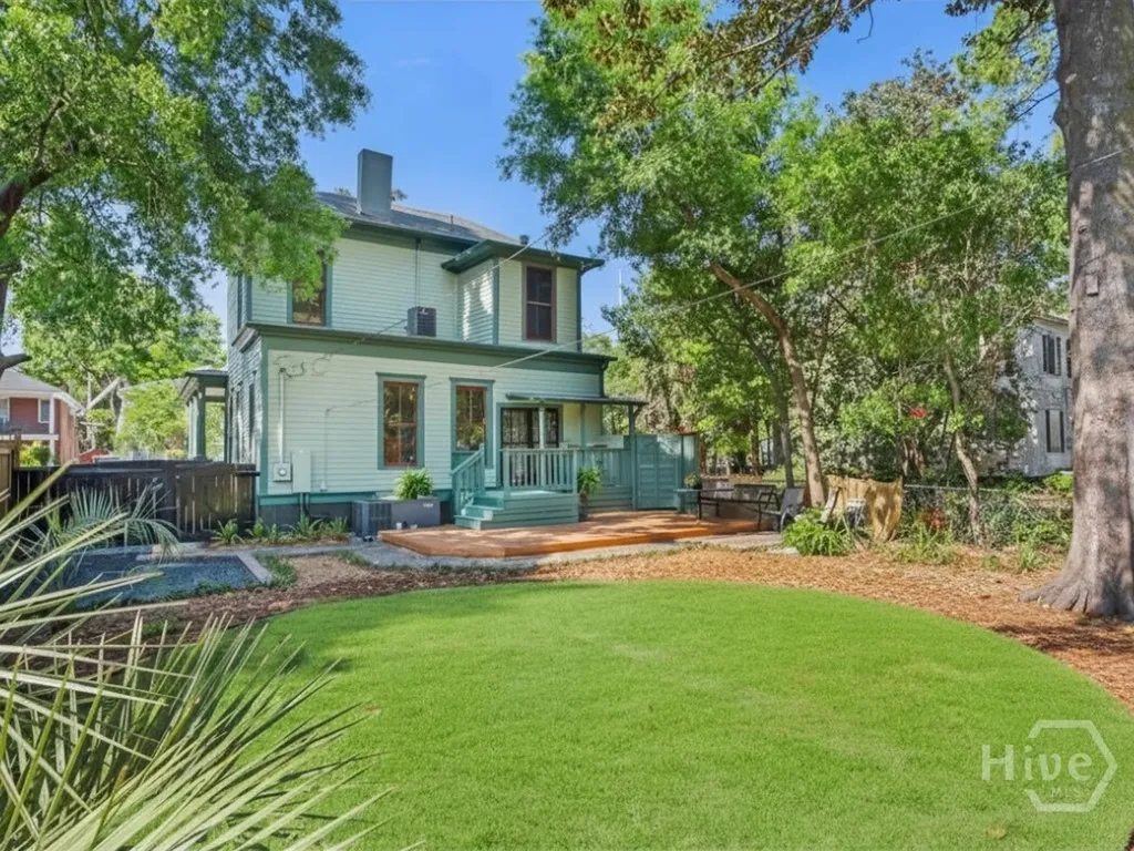 212 W 40th Street Savannah GA 31401