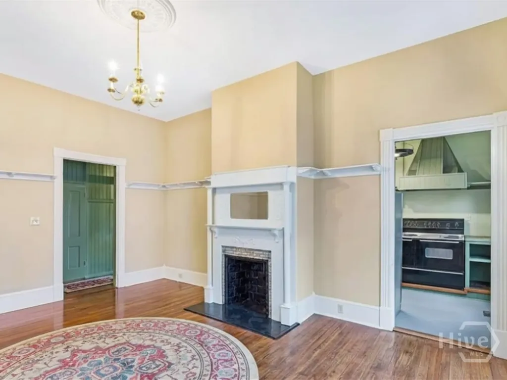 212 W 40th Street Savannah GA 31401
