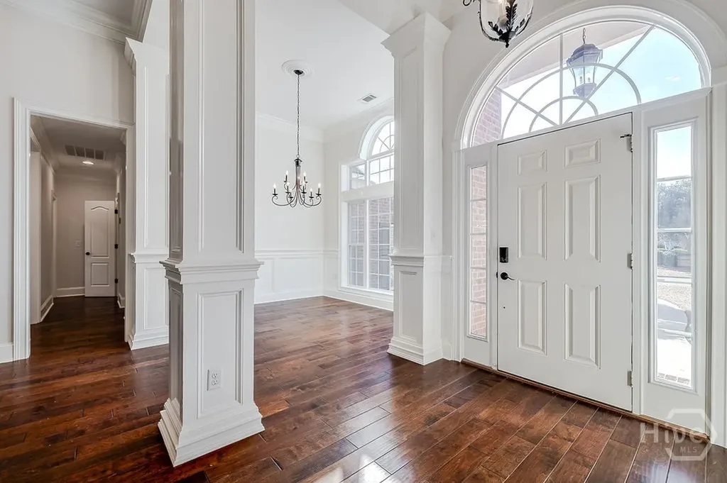 389 Chastain Circle Richmond Hill GA 31324