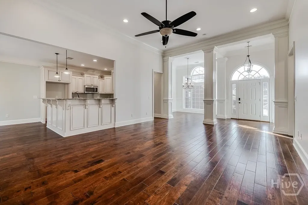 389 Chastain Circle Richmond Hill GA 31324