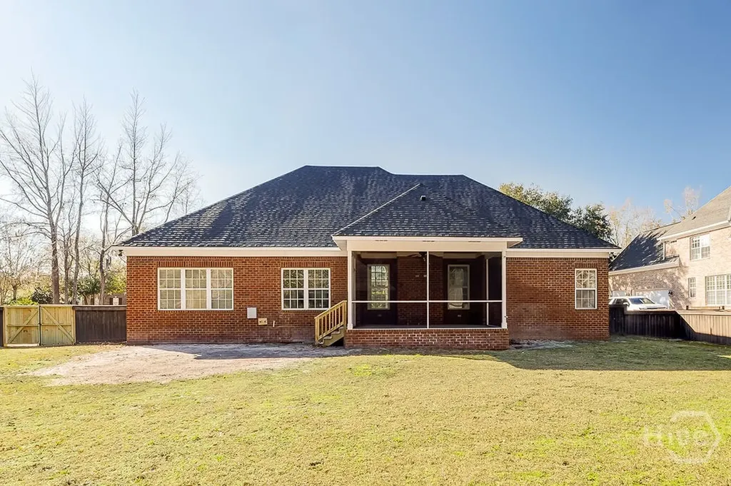 389 Chastain Circle Richmond Hill GA 31324