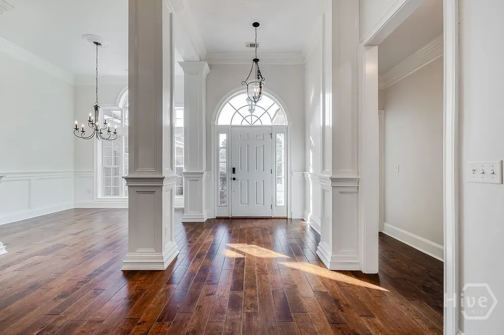 389 Chastain Circle Richmond Hill GA 31324