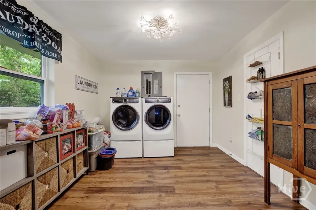 1908 Colonial Drive Savannah GA 31406