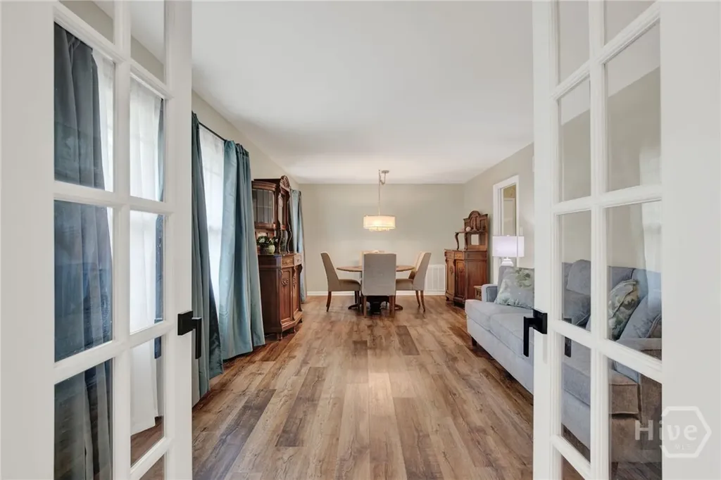 1908 Colonial Drive Savannah GA 31406