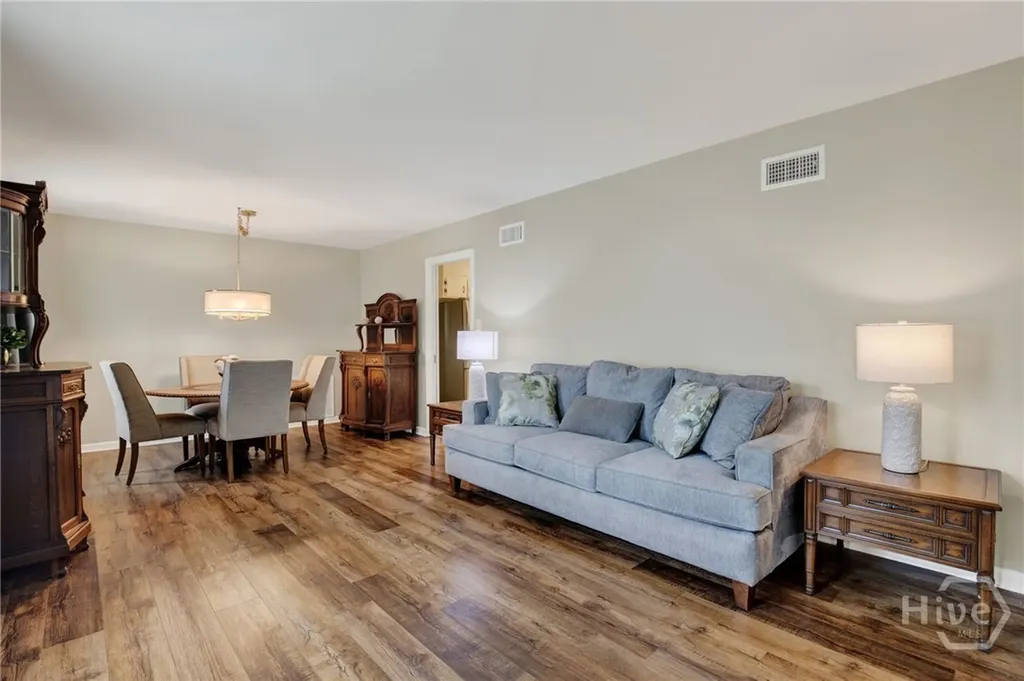 1908 Colonial Drive Savannah GA 31406