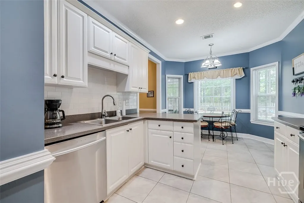 111 Golden Gate Drive Pooler GA 31322