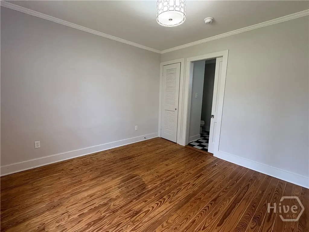 809 E 32 Street Savannah GA 31401