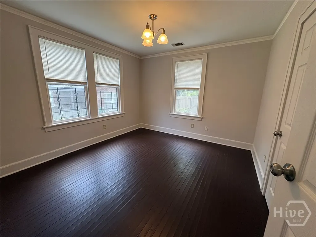 809 E 32 Street Savannah GA 31401