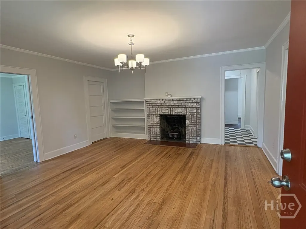809 E 32 Street Savannah GA 31401