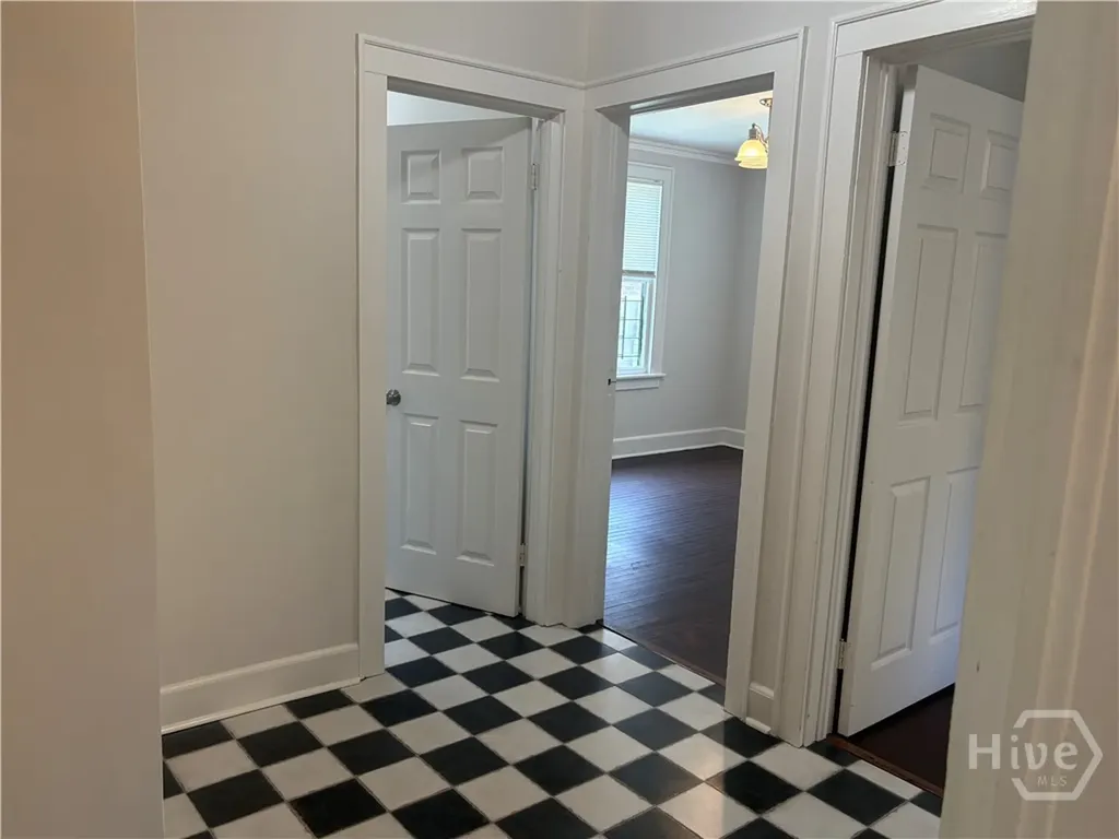 809 E 32 Street Savannah GA 31401