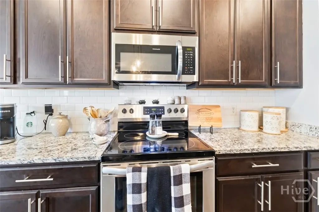 166 Sessile Oak Drive Savannah GA 31419