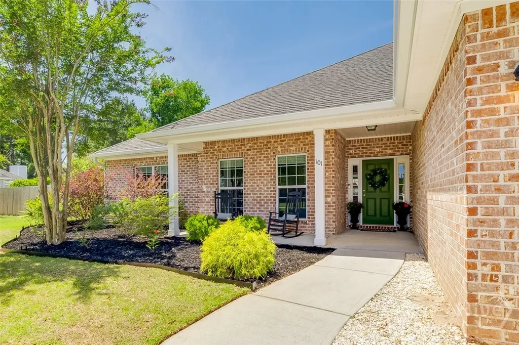 101 Saddlebrush Road Ellabell GA 31308