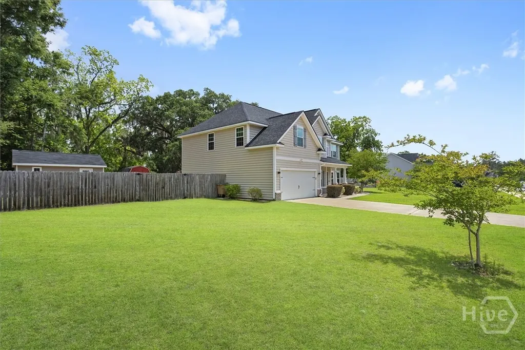 95 Flemington Oaks Drive Hinesville GA 31313
