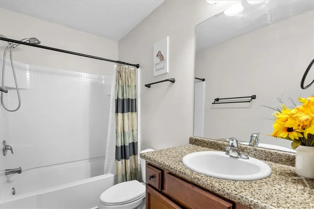 95 Flemington Oaks Drive Hinesville GA 31313