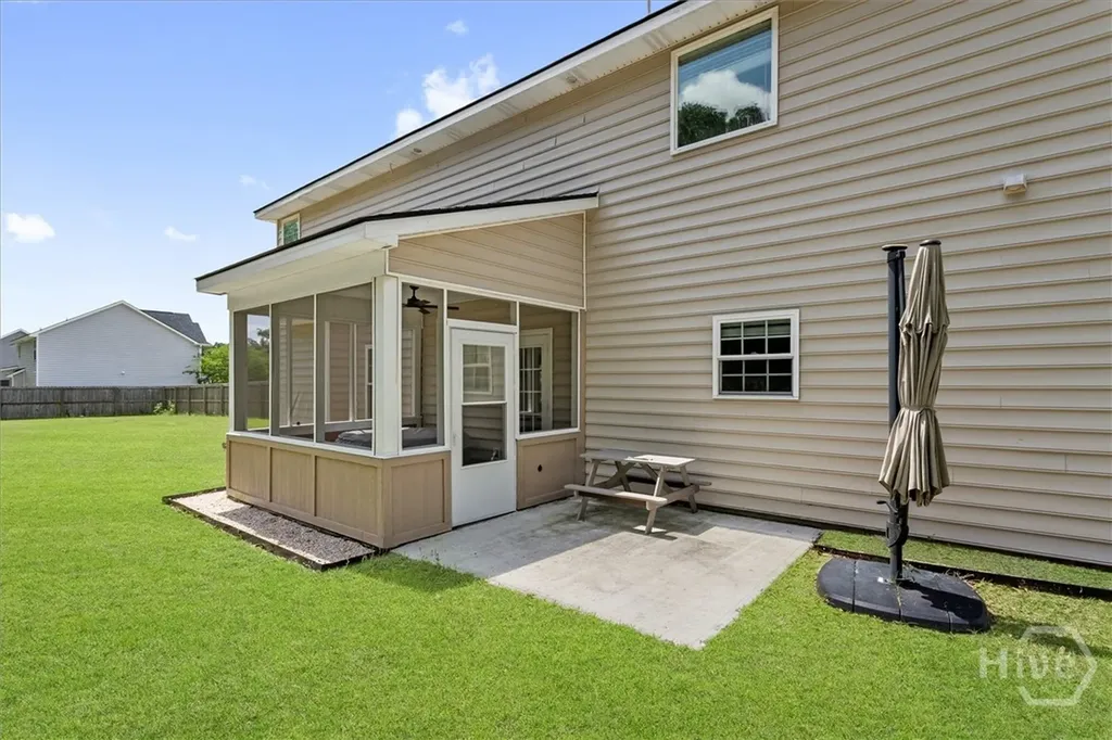 95 Flemington Oaks Drive Hinesville GA 31313