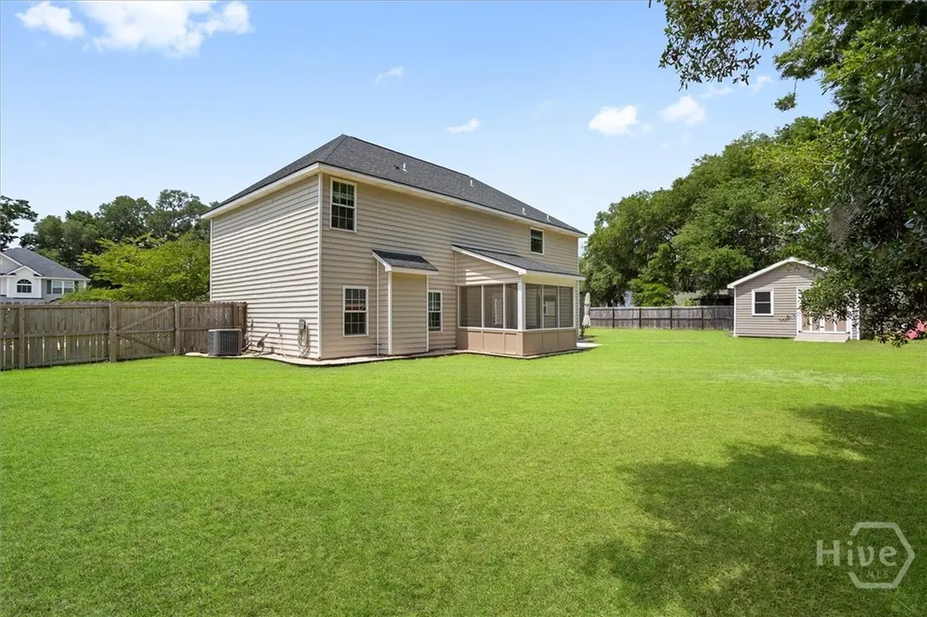 95 Flemington Oaks Drive Hinesville GA 31313