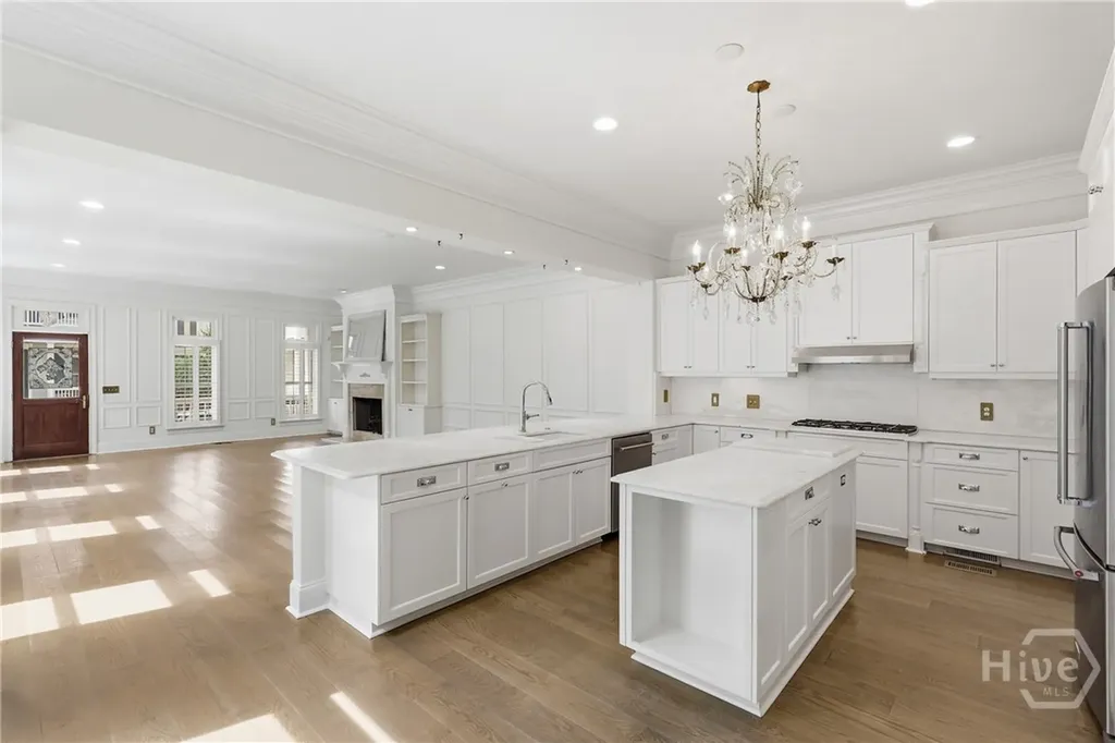 10 Turnbull Lane Savannah GA 31410