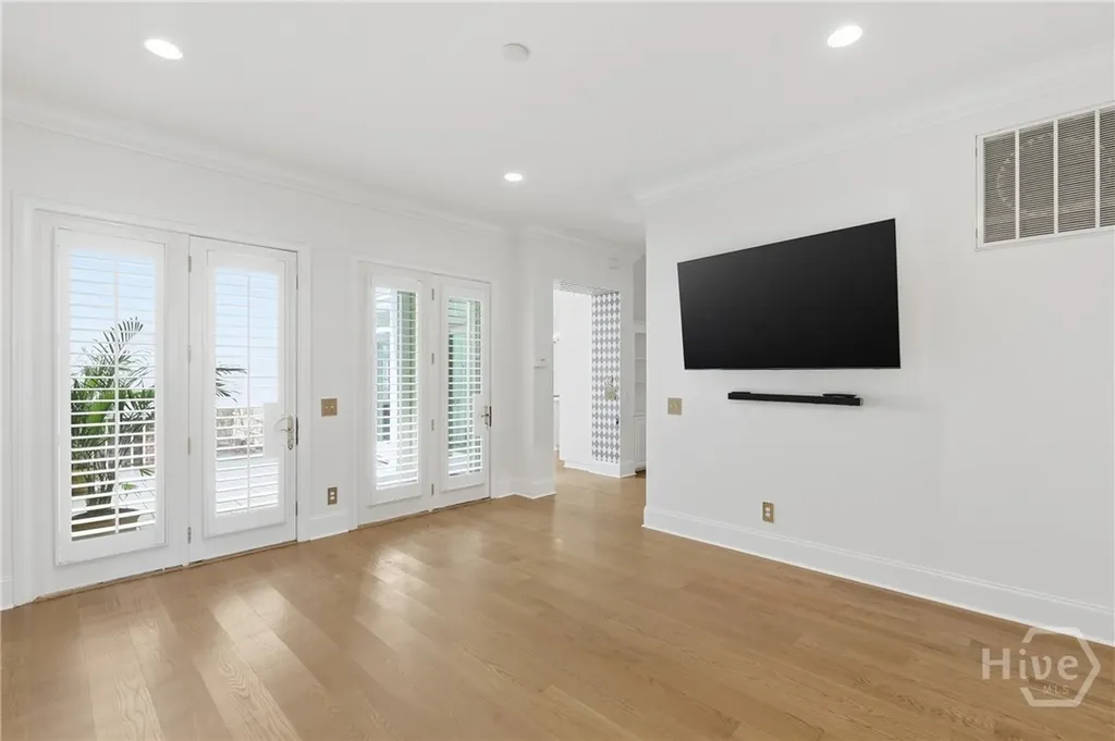 10 Turnbull Lane Savannah GA 31410