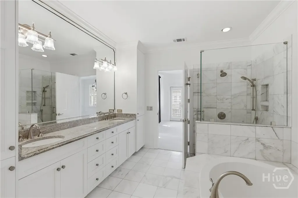 10 Turnbull Lane Savannah GA 31410