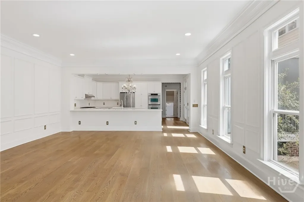 10 Turnbull Lane Savannah GA 31410