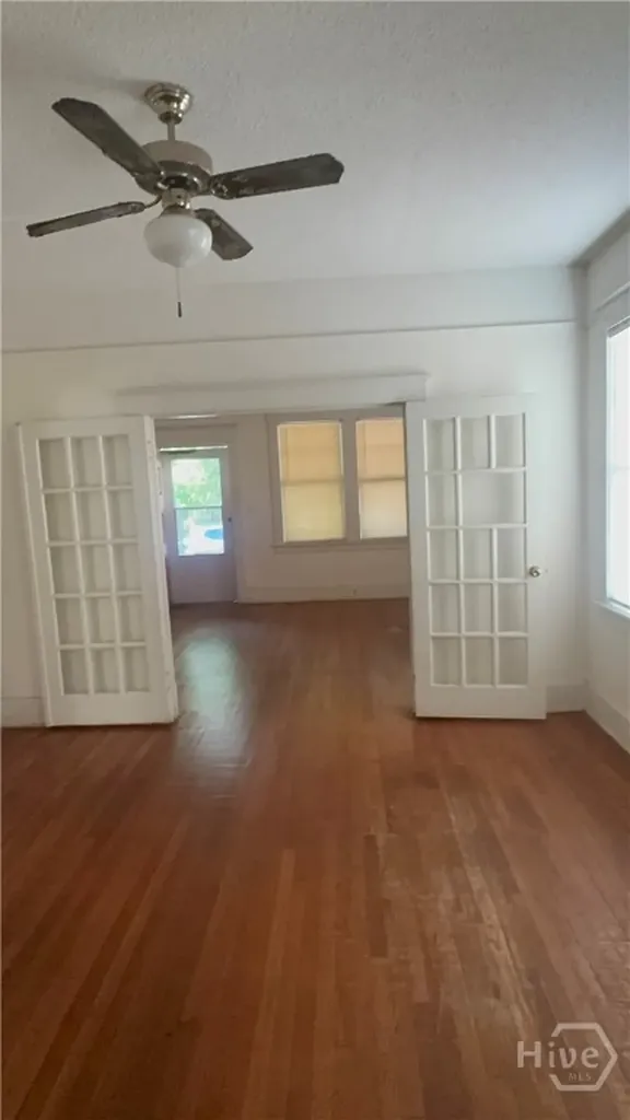 512 W 44th Street Savannah GA 31405