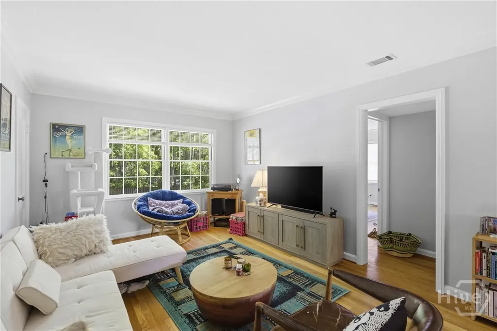 3411 Bull Street Savannah GA 31405