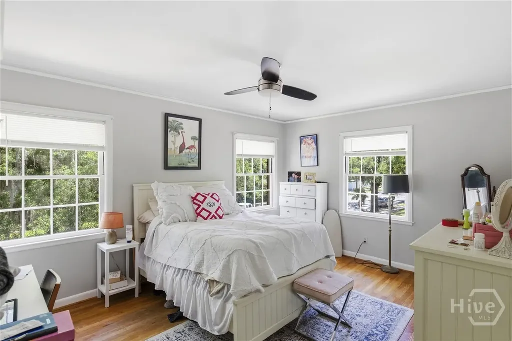 3411 Bull Street Savannah GA 31405