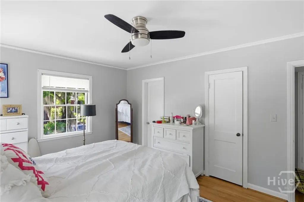 3411 Bull Street Savannah GA 31405