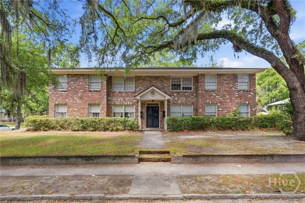 3411 Bull Street Savannah GA 31405