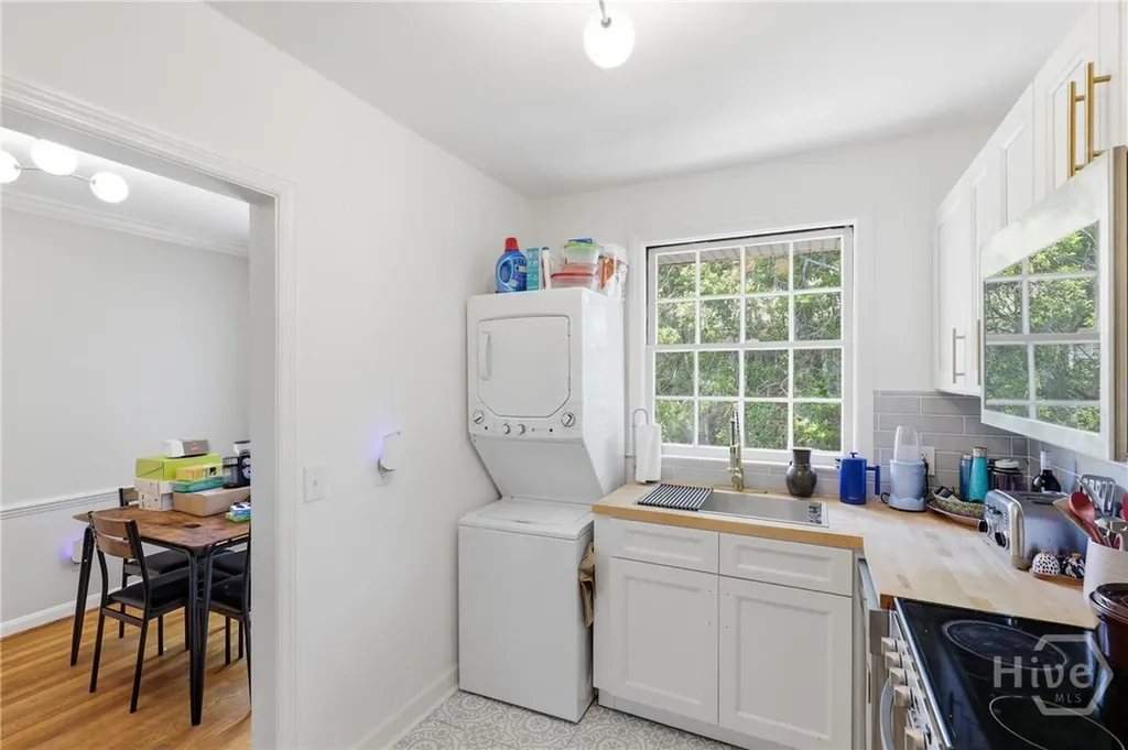 3411 Bull Street Savannah GA 31405