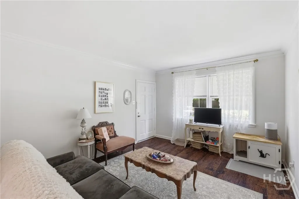 3411 Bull Street Savannah GA 31405