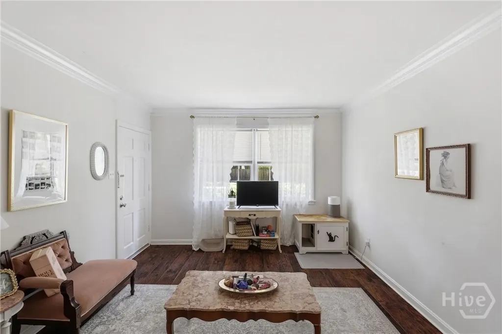 3411 Bull Street Savannah GA 31405