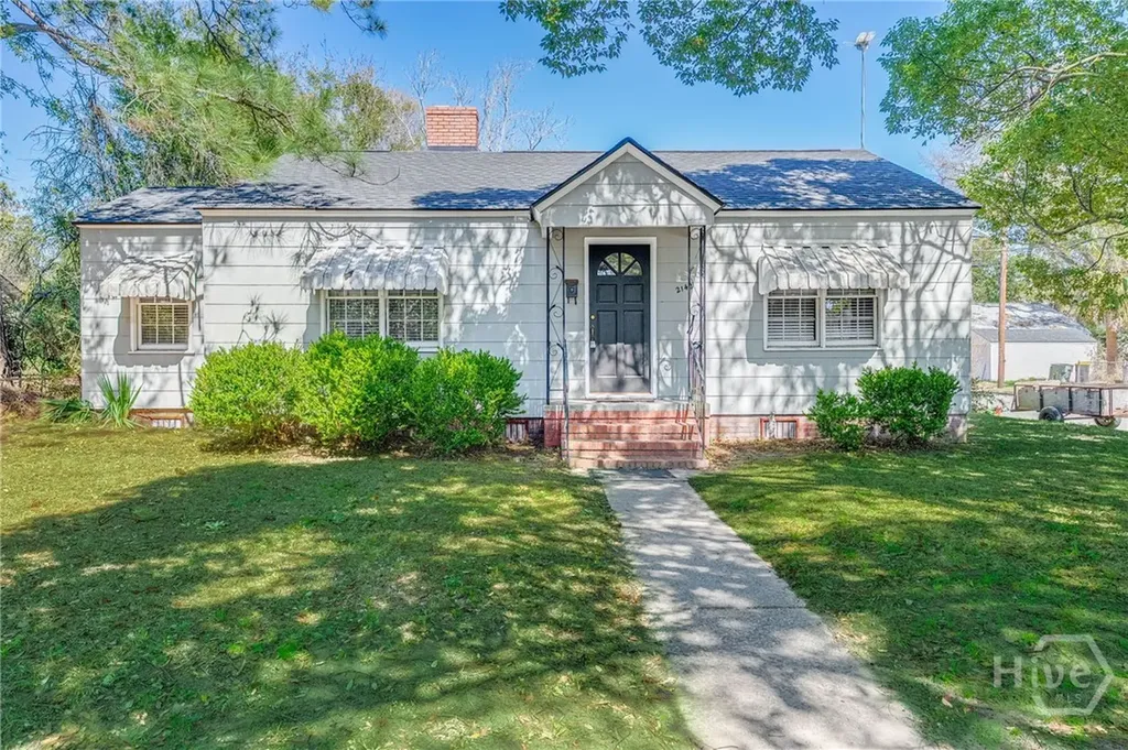 2142 E 42 Street E Savannah GA 31404