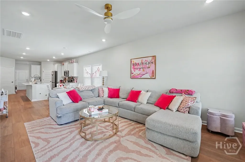 136 Holloway Hill Pooler GA 31322