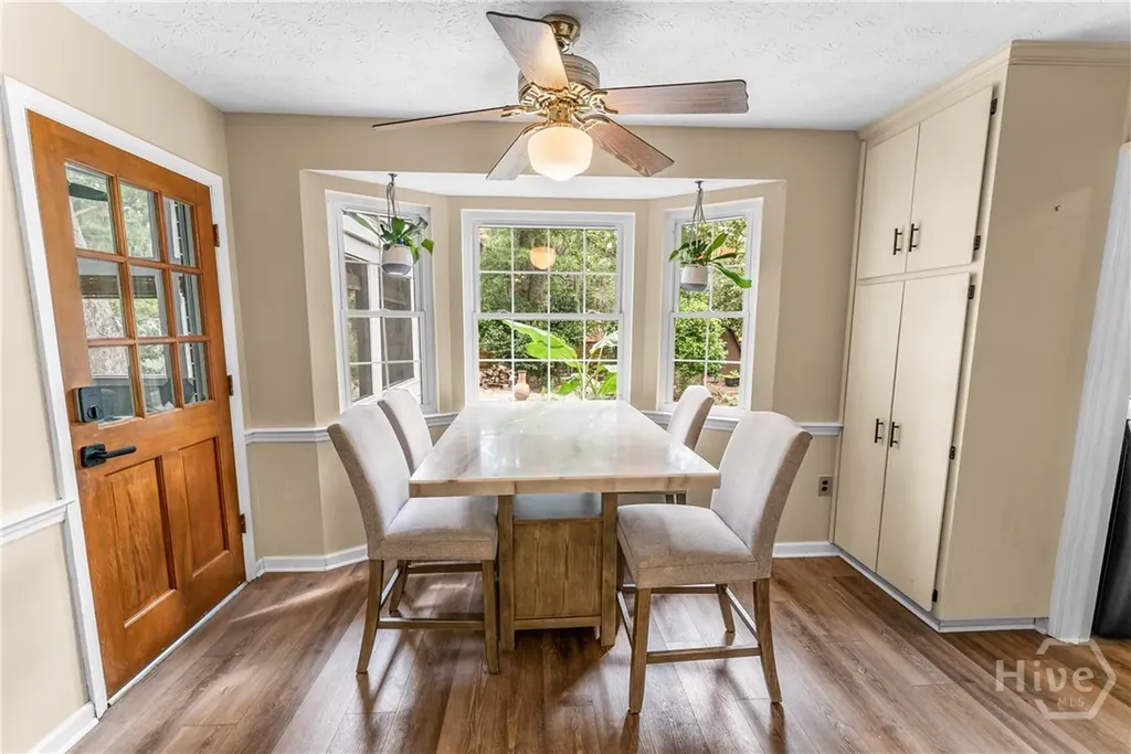 110 Hampshire Road Savannah GA 31410