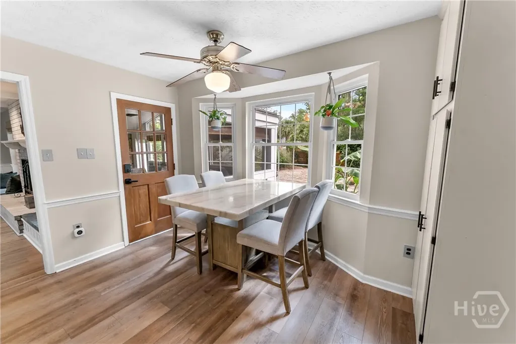 110 Hampshire Road Savannah GA 31410