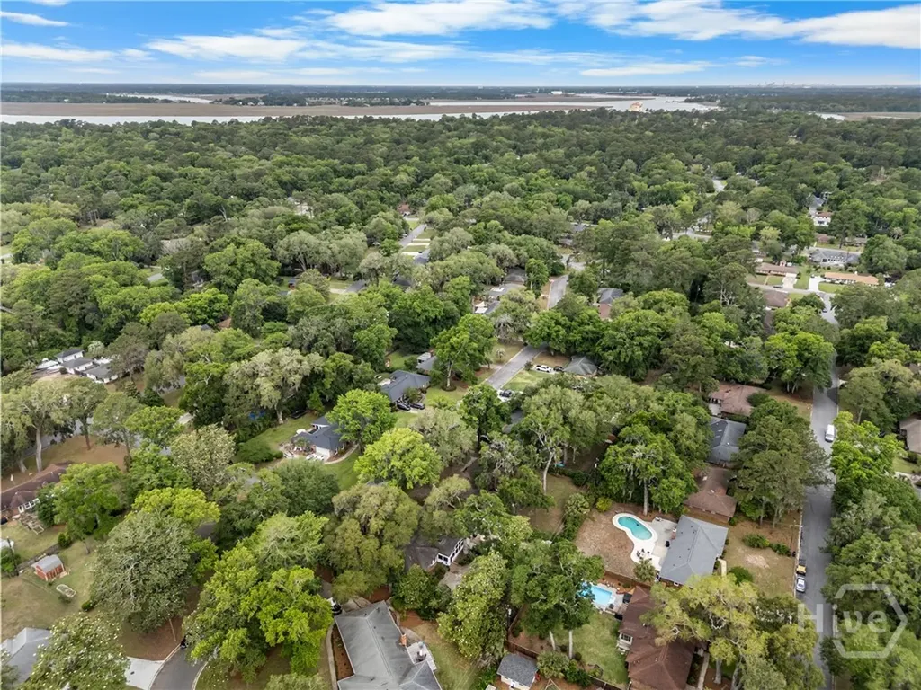 110 Hampshire Road Savannah GA 31410